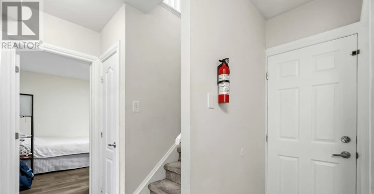 660 St Laurent Boulevard, Ottawa, ON, K1K 3A5 - 11