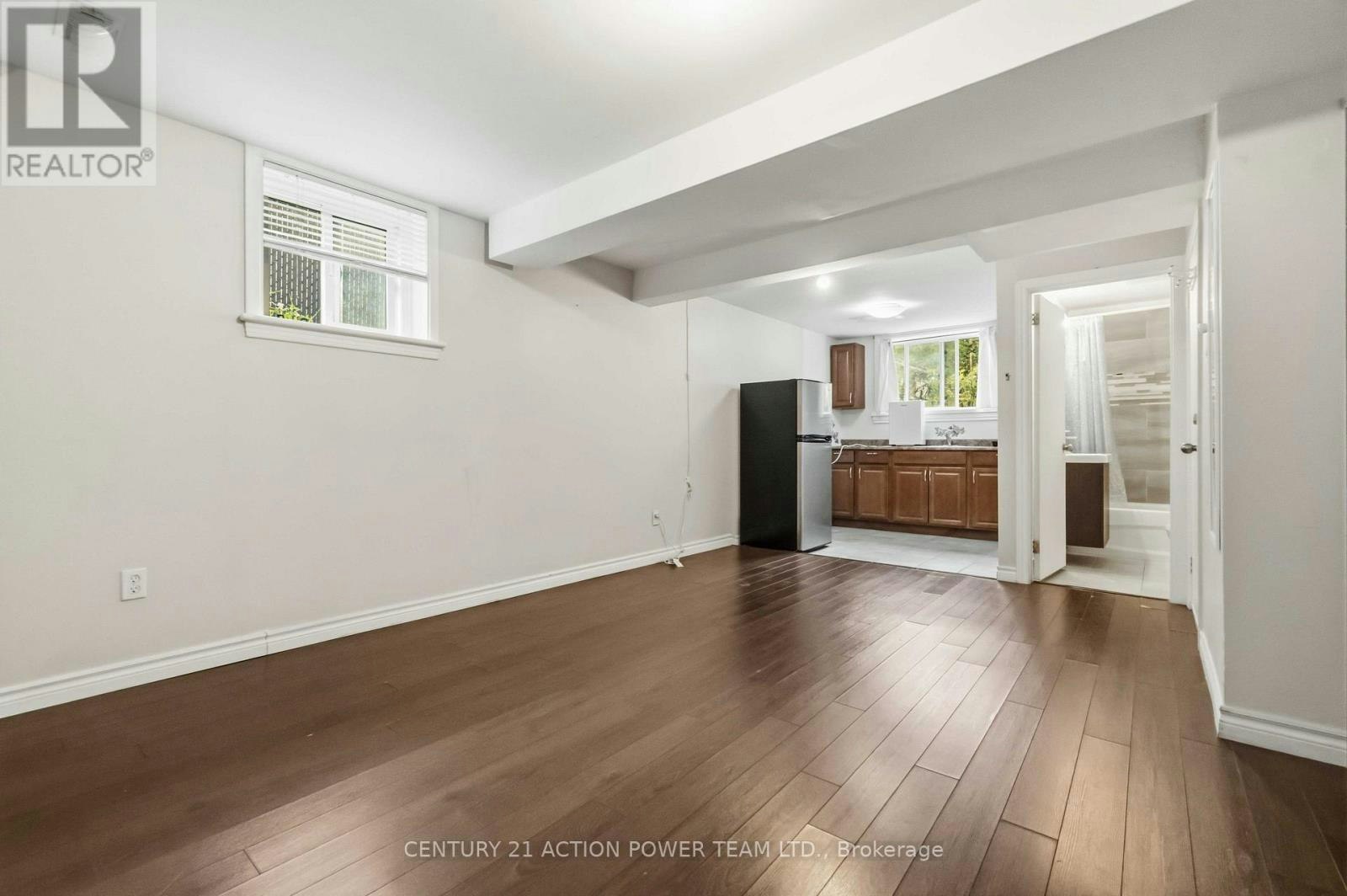 660 St Laurent Boulevard, Ottawa, ON, K1K 3A5 - 23