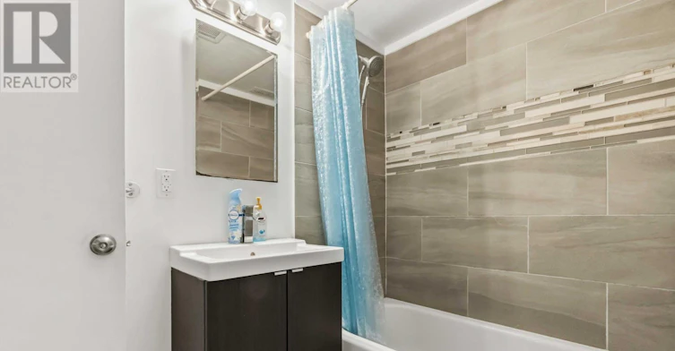 660 St Laurent Boulevard, Ottawa, ON, K1K 3A5 - 26