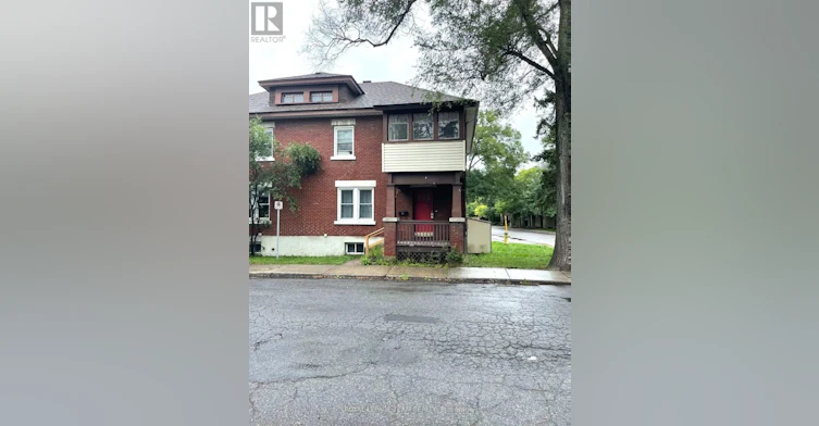 33 Cameron Avenue, Ottawa, ON, K1S 3X7