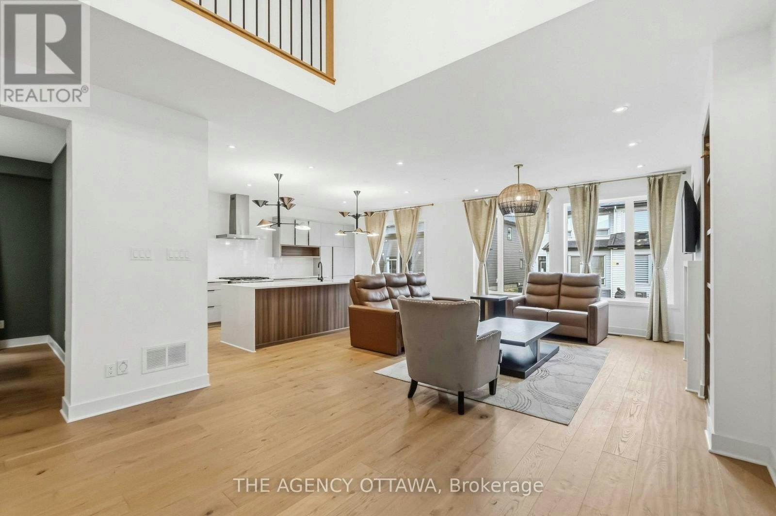 124 Dun Skipper Drive, Ottawa, ON, K1X 0G2 - 8