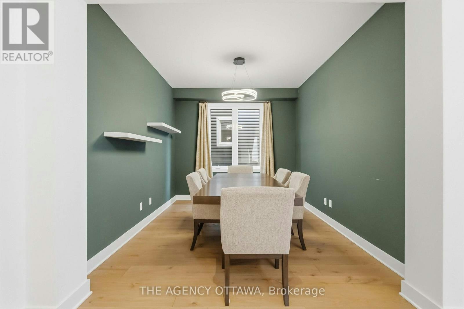 124 Dun Skipper Drive, Ottawa, ON, K1X 0G2 - 5