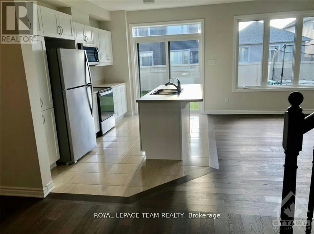 767 Brittanic Road, Ottawa, ON, K2V 0R3 - 8