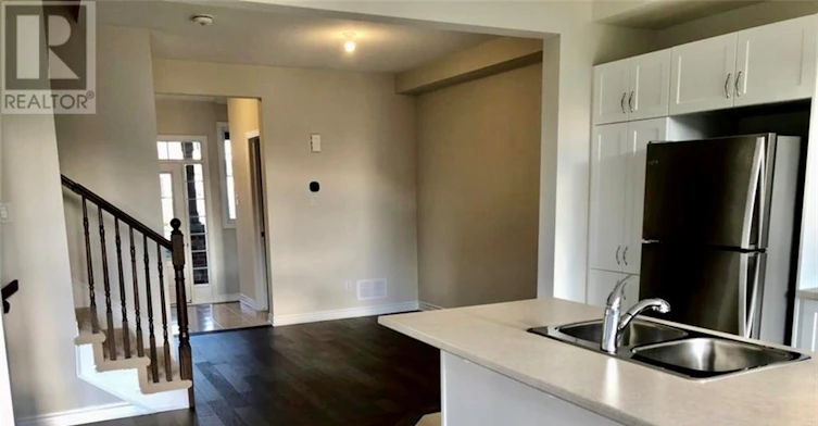 767 Brittanic Road, Ottawa, ON, K2V 0R3 - 5