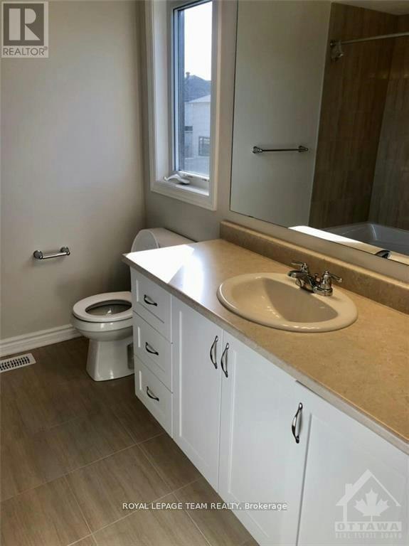 767 Brittanic Road, Ottawa, ON, K2V 0R3 - 17