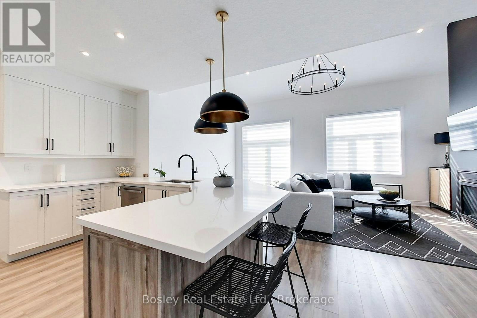 162 Anchors Way, Blue Mountains, ON, N0H 2P0 - 7