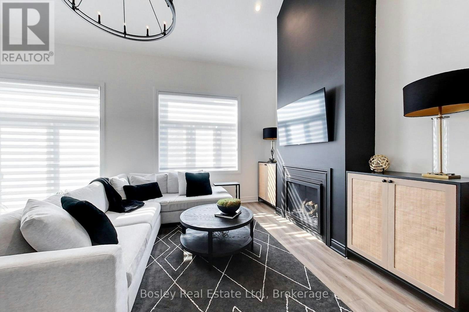 162 Anchors Way, Blue Mountains, ON, N0H 2P0 - 9