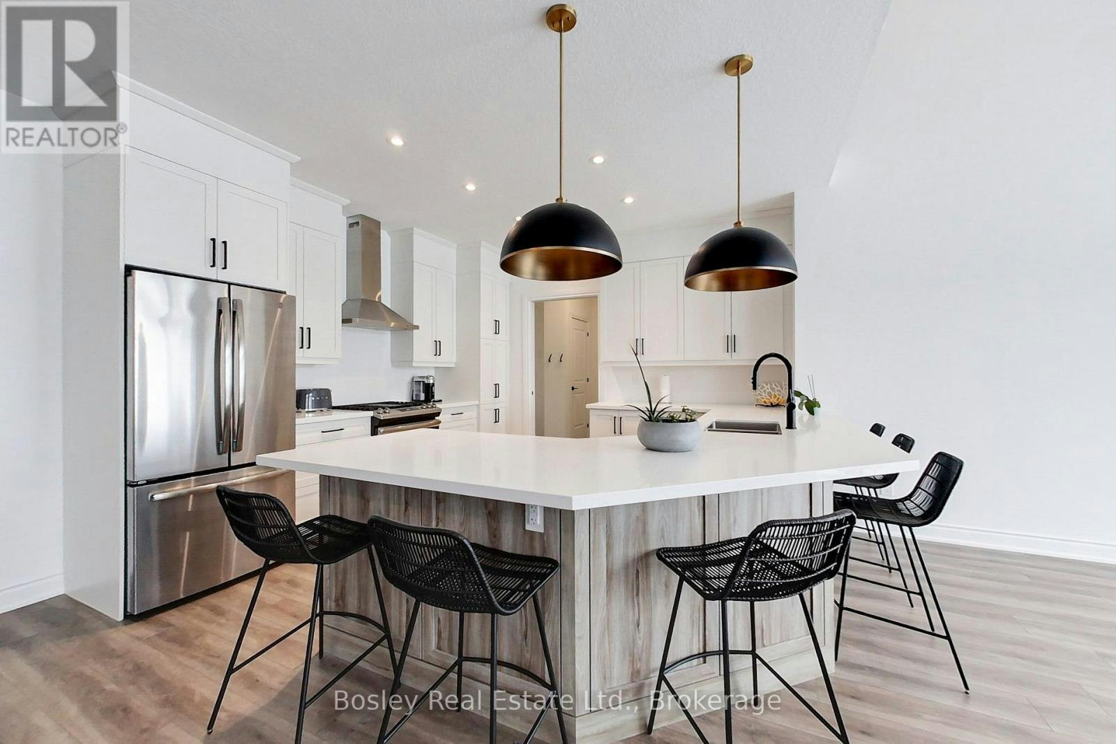 162 Anchors Way, Blue Mountains, ON, N0H 2P0 - 11
