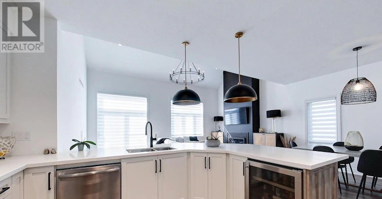 162 Anchors Way, Blue Mountains, ON, N0H 2P0 - 14
