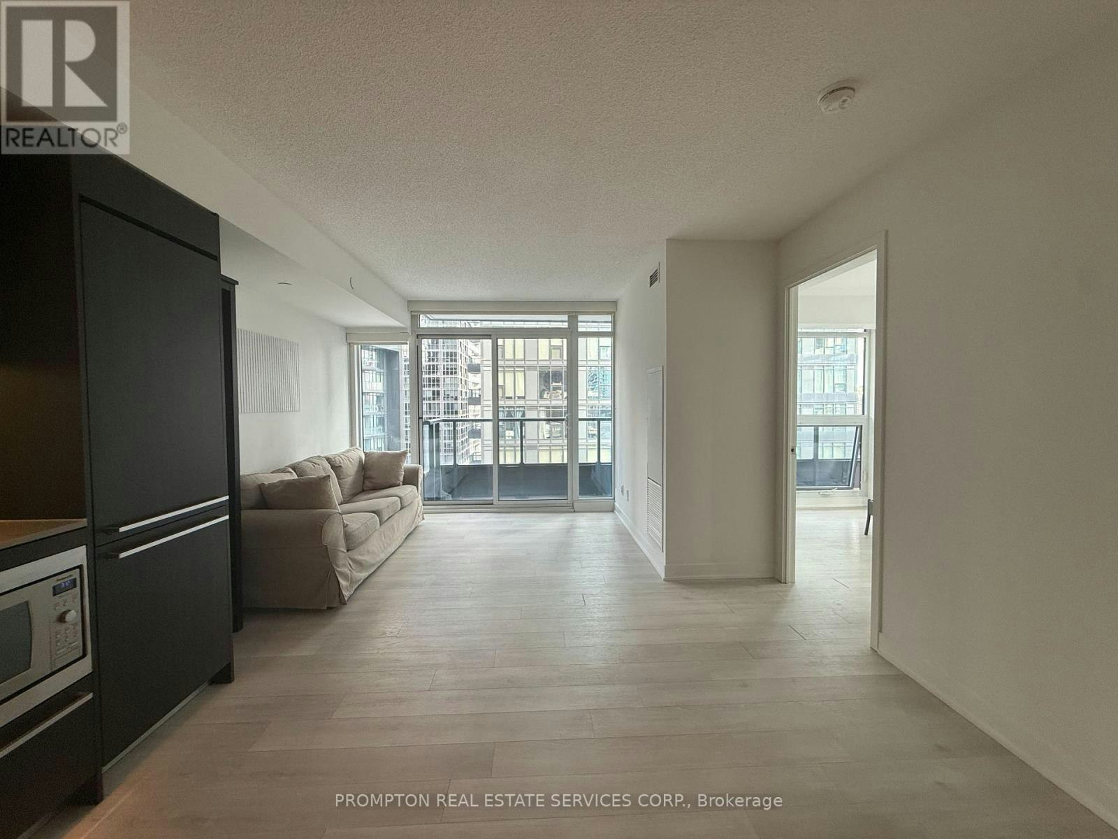 710-80 Queens Wharf Road, Toronto, ON, M5V 0J3 - 4