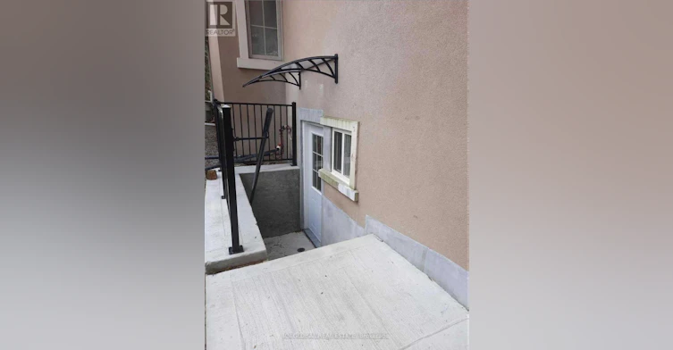 LOWER-54 Bethune Boulevard, Toronto, ON, M1M 3C1 - 9