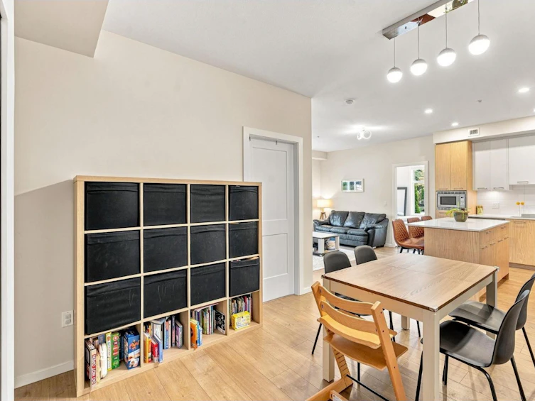 210-3319 148 Street, Surrey, BC, V4P 0J2 - 8