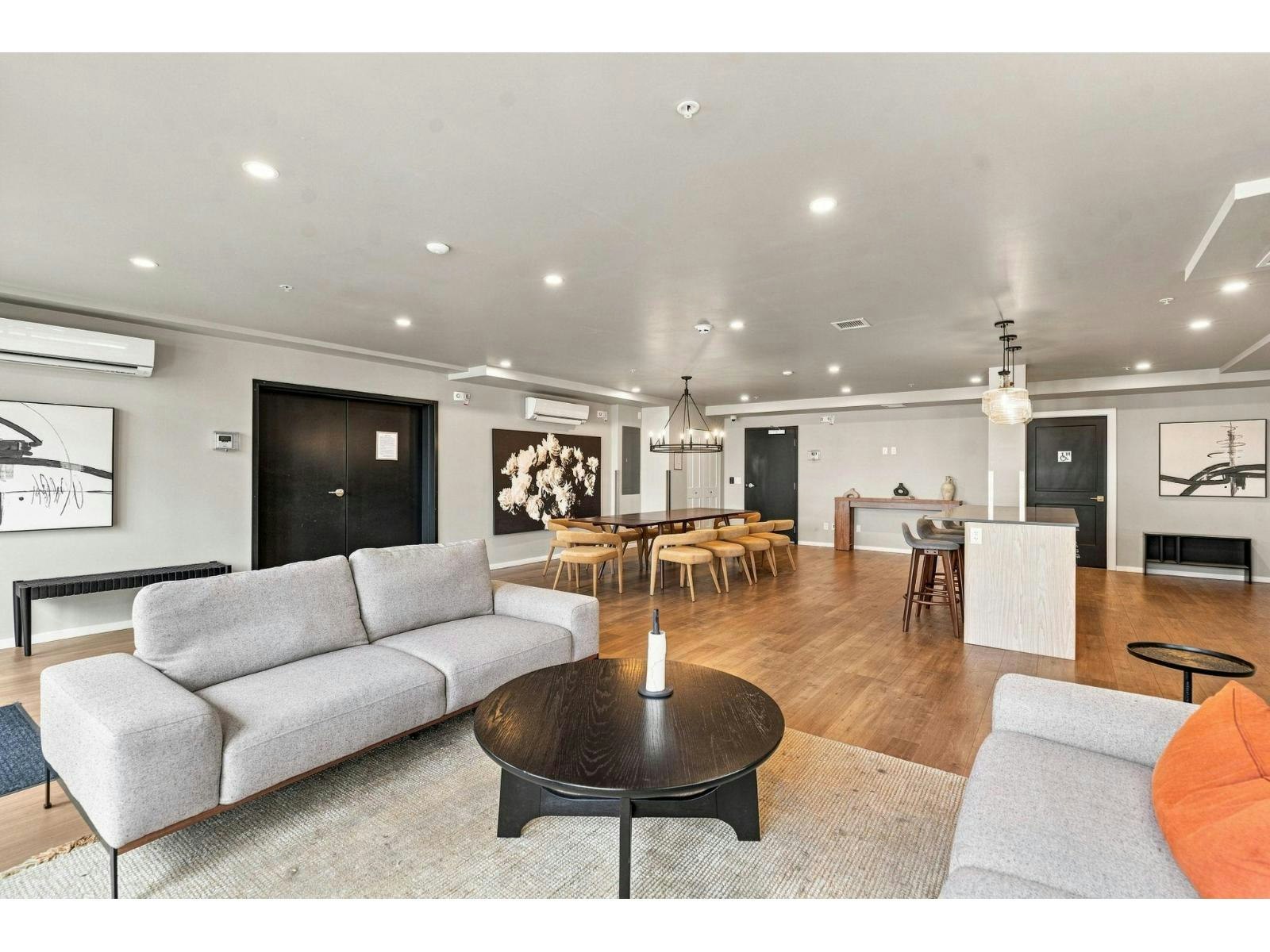 210-3319 148 Street, Surrey, BC, V4P 0J2 - 20