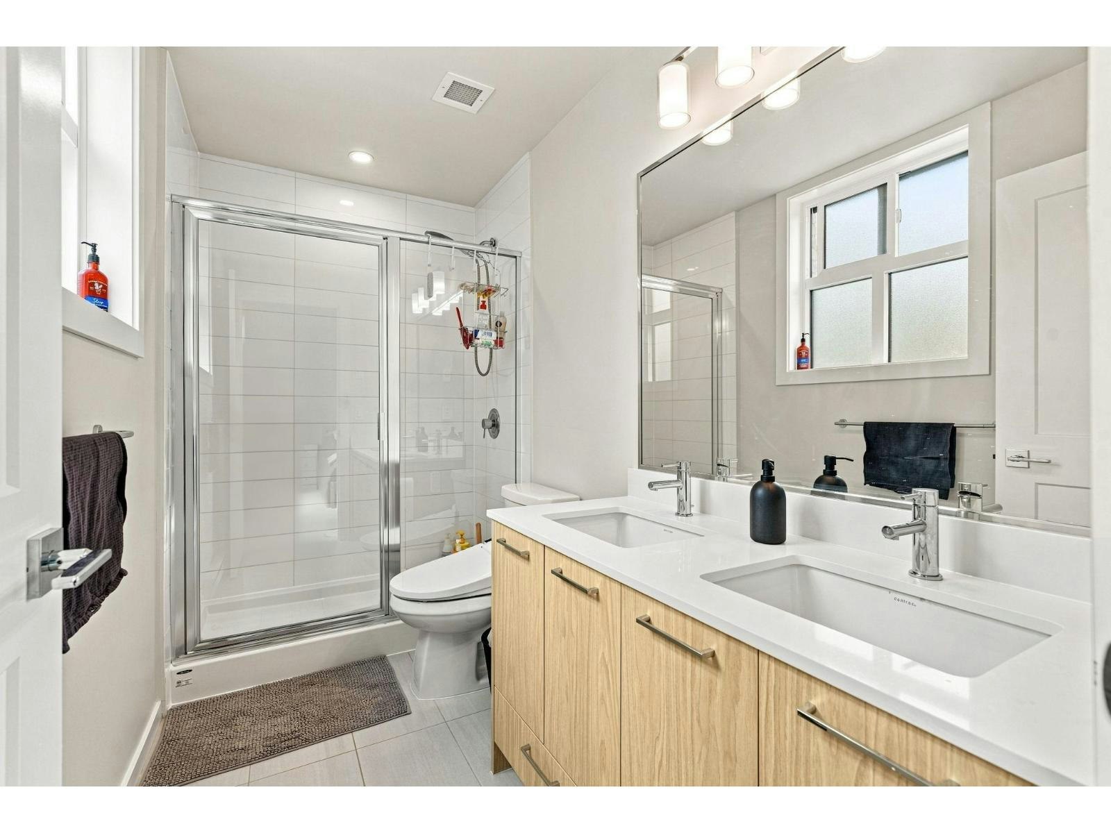 210-3319 148 Street, Surrey, BC, V4P 0J2 - 11