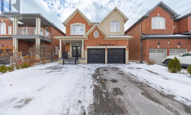 96 Maverick Crescent
