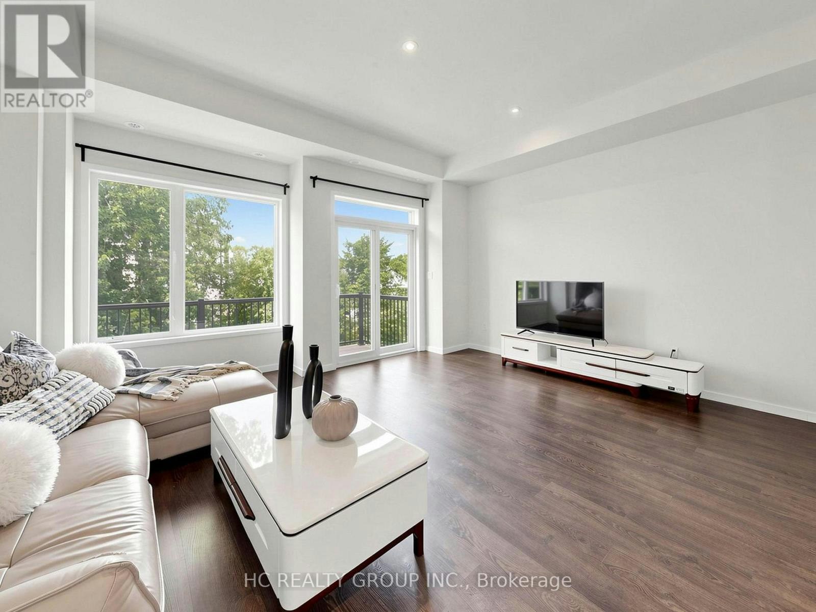 38 Lafferty Lane, Richmond Hill, ON, L4C 0Z8 - 7