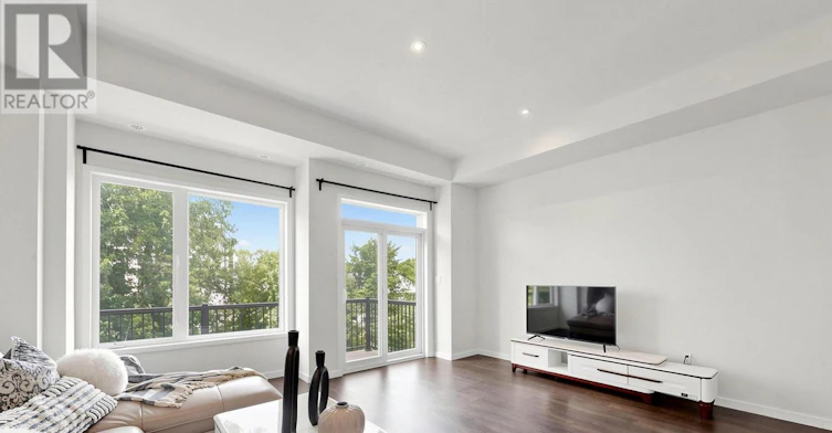 38 Lafferty Lane, Richmond Hill, ON, L4C 0Z8 - 7