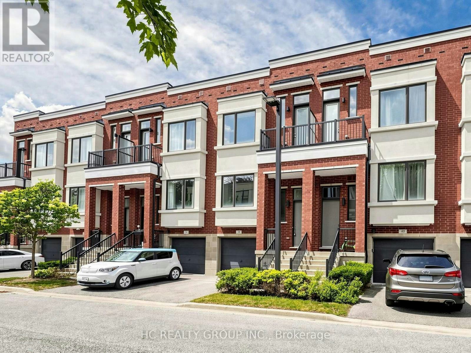 38 Lafferty Lane, Richmond Hill, ON, L4C 0Z8 - 2