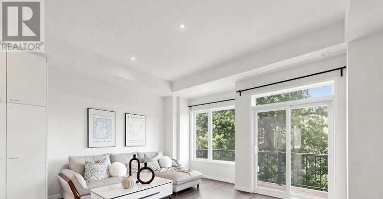 38 Lafferty Lane, Richmond Hill, ON, L4C 0Z8 - 4