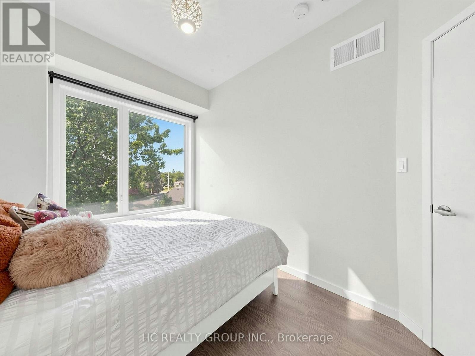 38 Lafferty Lane, Richmond Hill, ON, L4C 0Z8 - 23