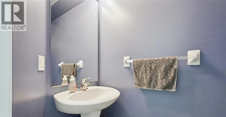 959 Zeller Crescent, Kitchener, ON, N2A 0C9 - 7