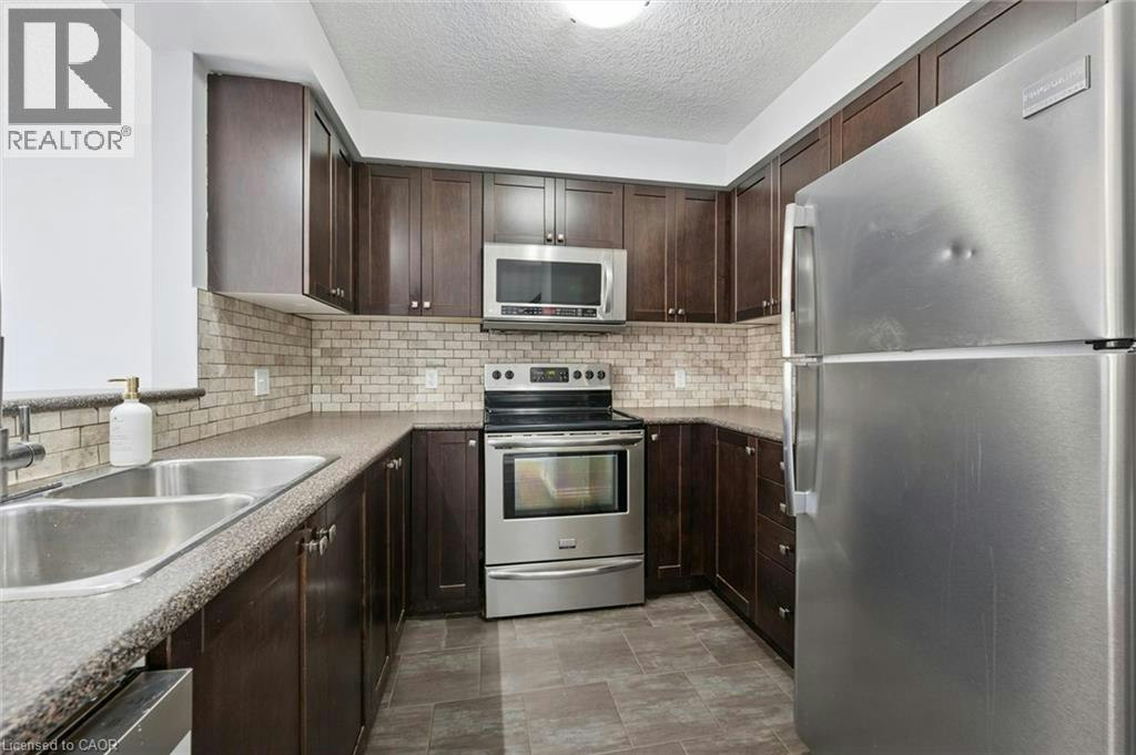 959 Zeller Crescent, Kitchener, ON, N2A 0C9 - 15