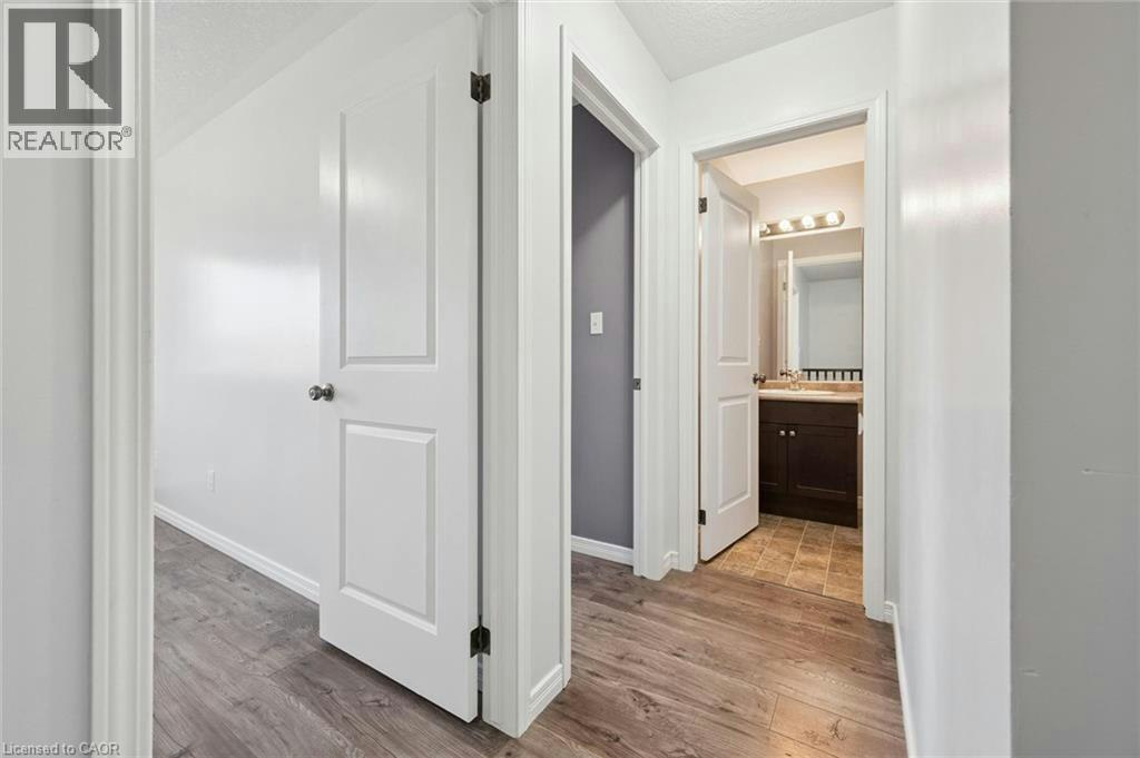 959 Zeller Crescent, Kitchener, ON, N2A 0C9 - 26