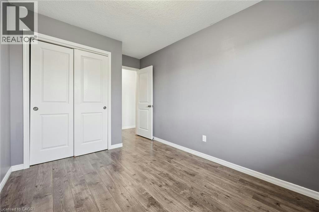 959 Zeller Crescent, Kitchener, ON, N2A 0C9 - 32