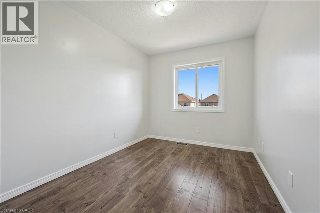 959 Zeller Crescent, Kitchener, ON, N2A 0C9 - 27