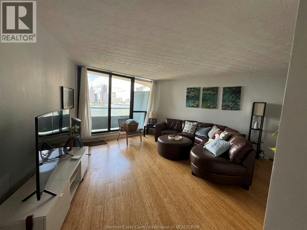1105-111 Riverside Drive East, Windsor, ON, N9A 2S6 - 5