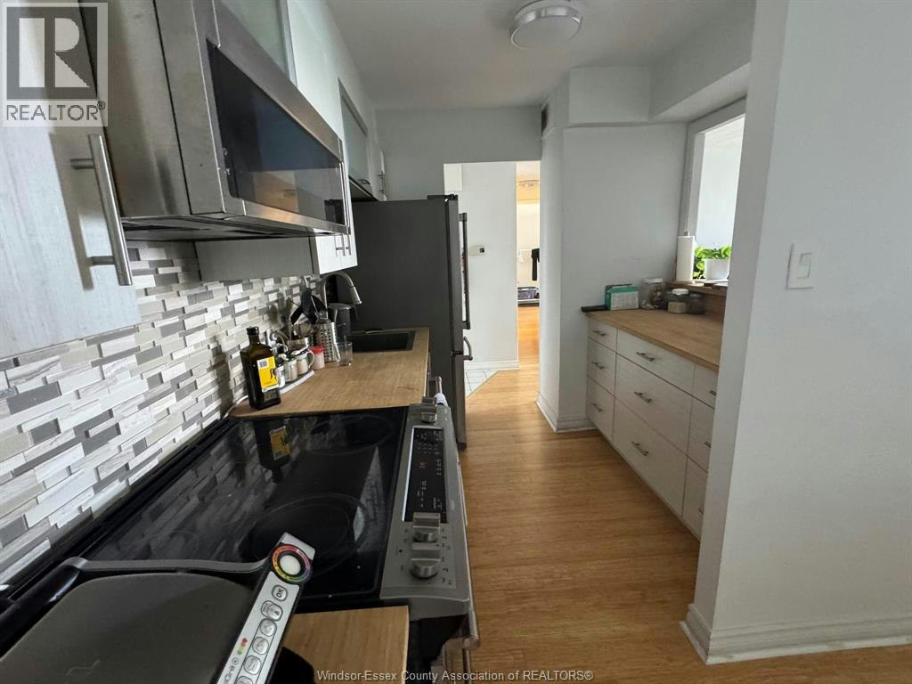 1105-111 Riverside Drive East, Windsor, ON, N9A 2S6 - 8