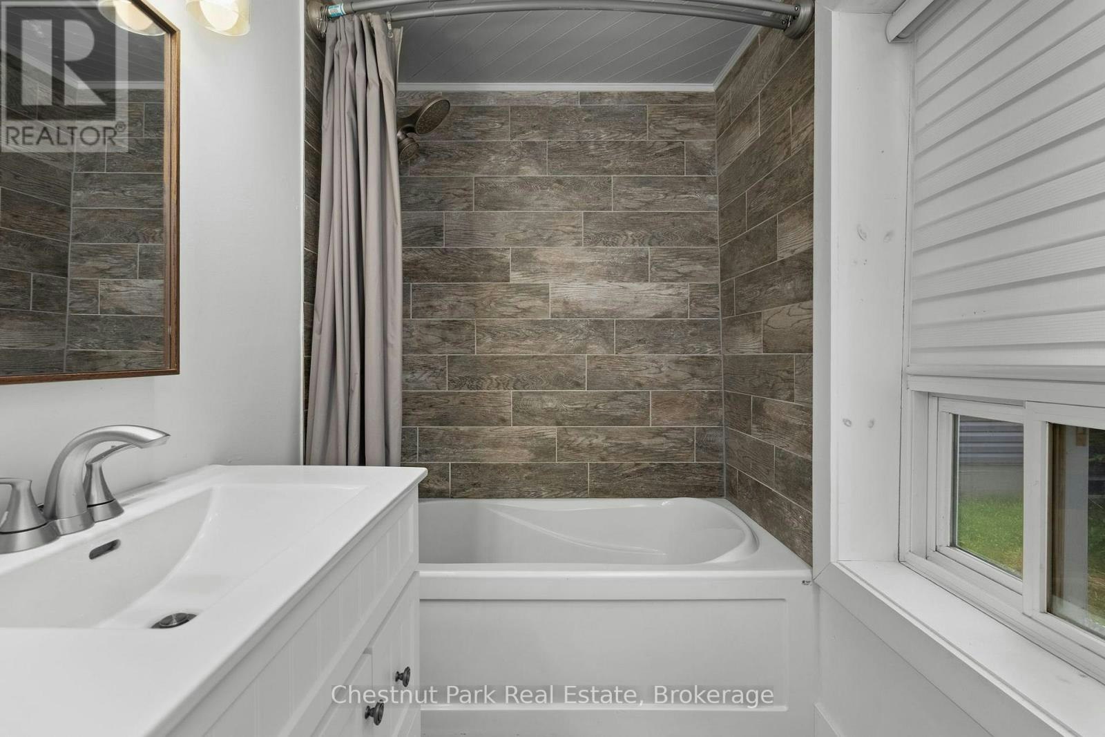 156 Main Street, Perry, ON, P0A 1R0 - 15