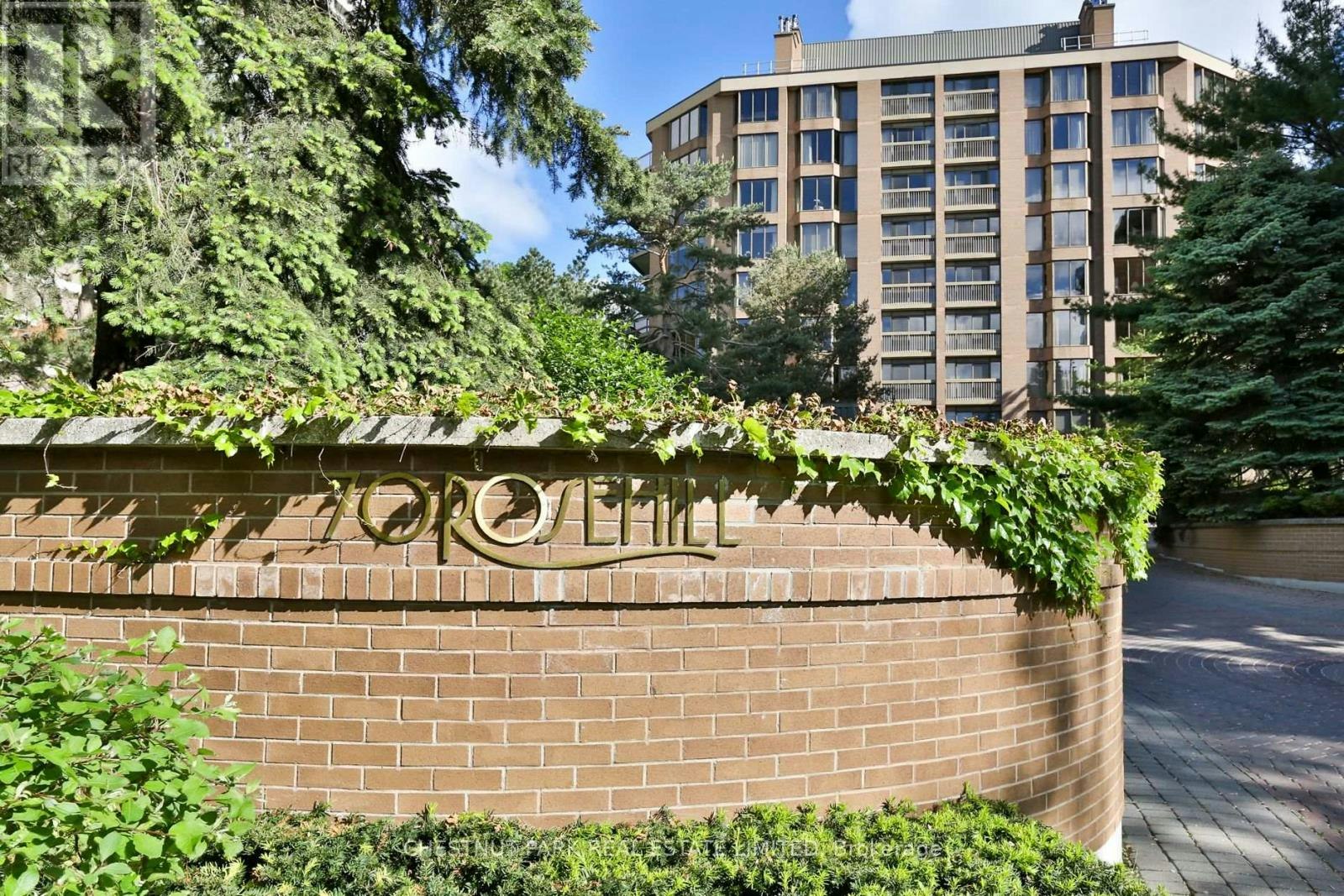 805-70 Rosehill Avenue, Toronto, ON, M4T 2W7