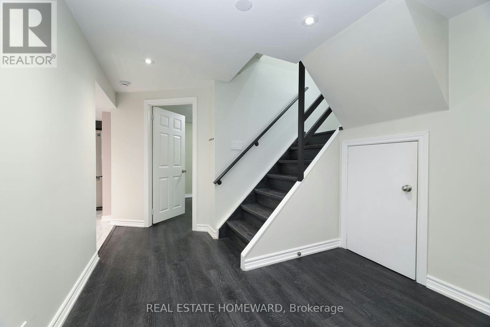 LOWER-36 Kim Court, Toronto, ON, M1K 3R6 - 4