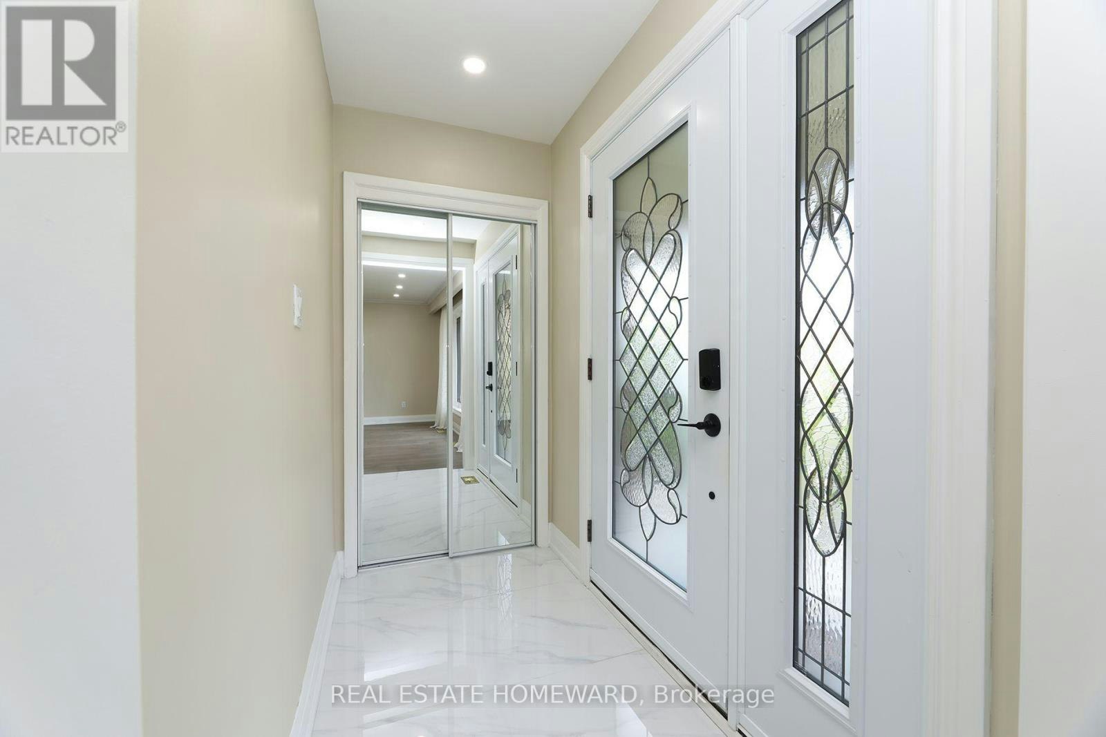 UPPER-36 Kim Court, Toronto, ON, M1K 3R6 - 18