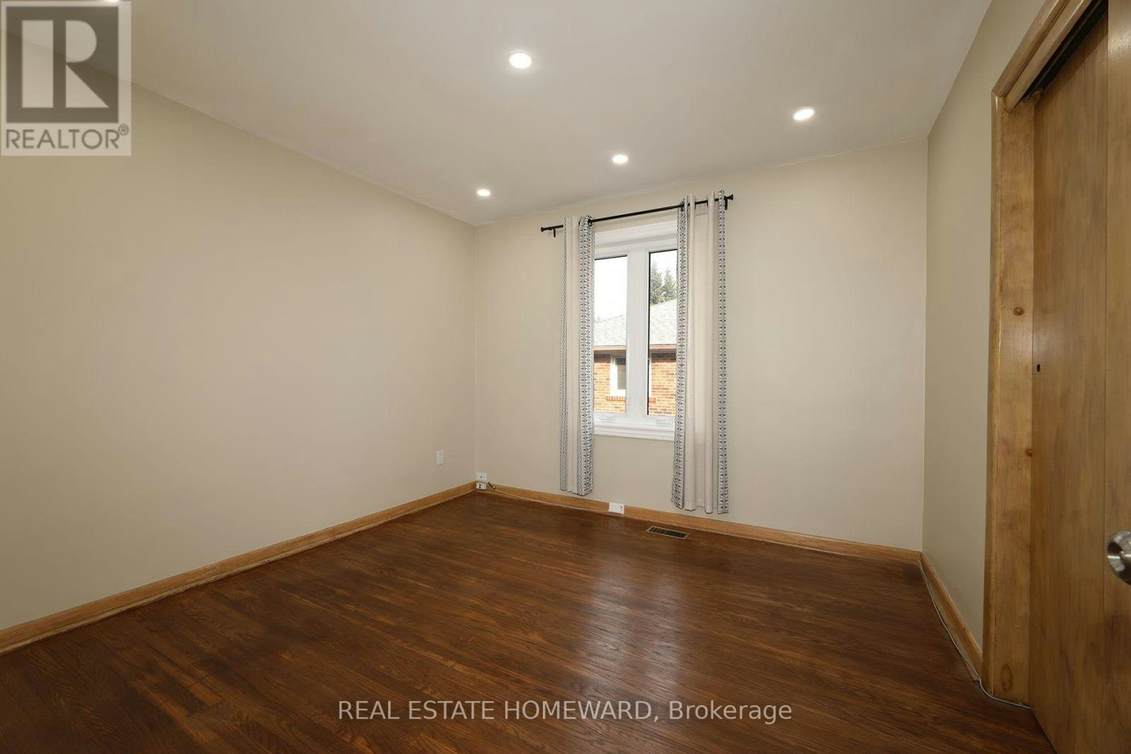 UPPER-36 Kim Court, Toronto, ON, M1K 3R6 - 22