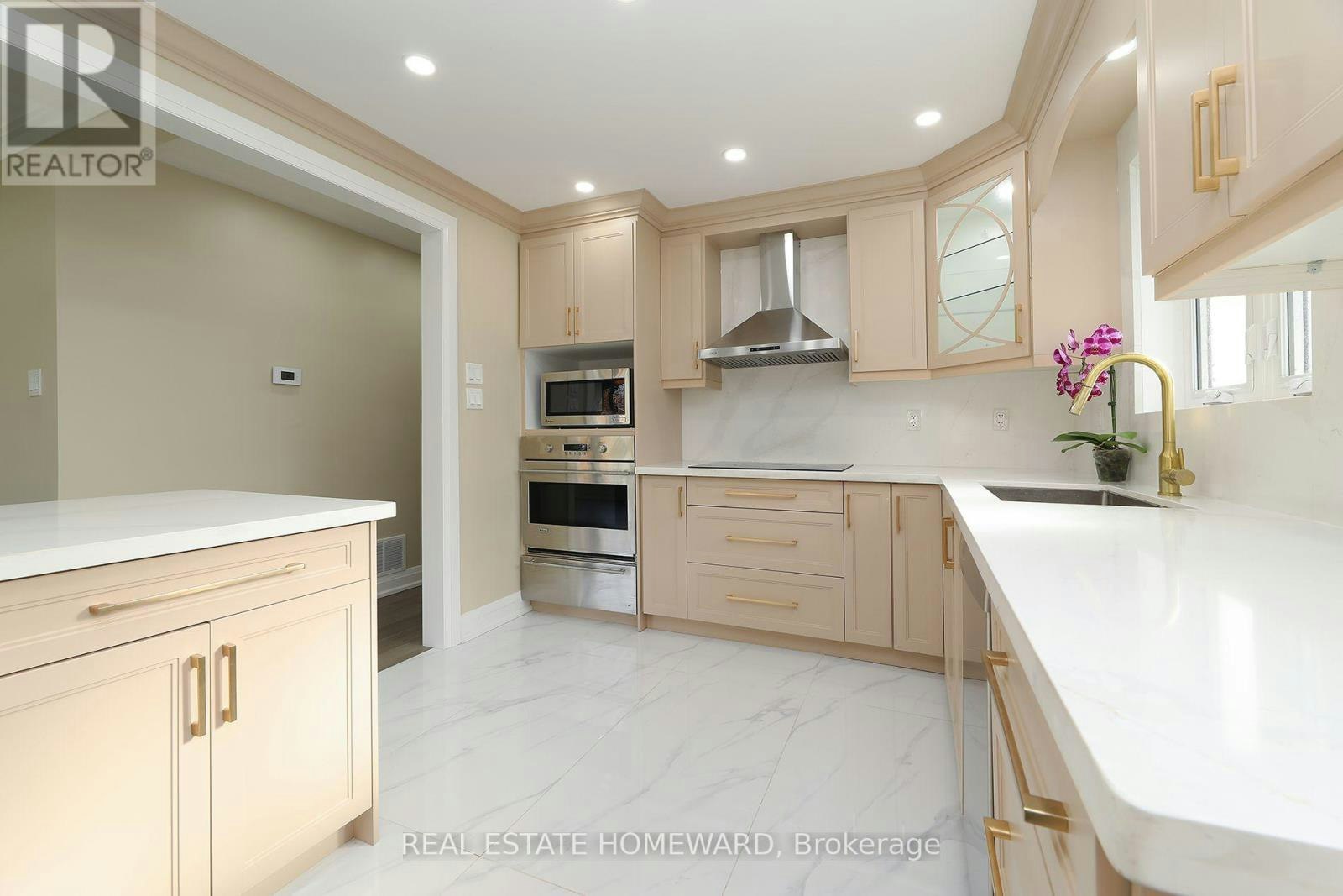UPPER-36 Kim Court, Toronto, ON, M1K 3R6 - 12