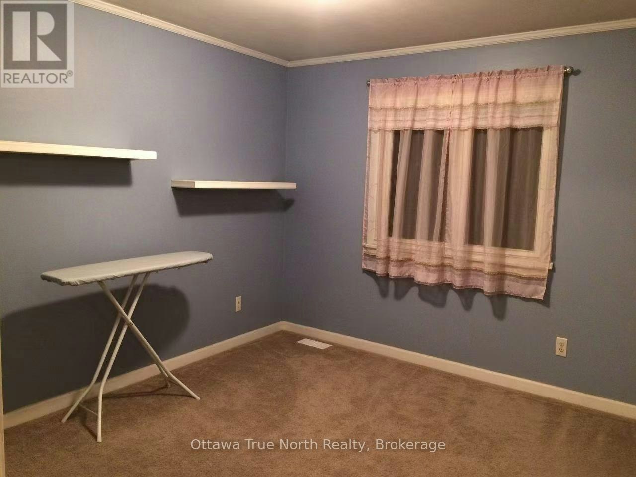 437 Celtic Ridge Crescent, Ottawa, ON, K2W 0B1 - 10