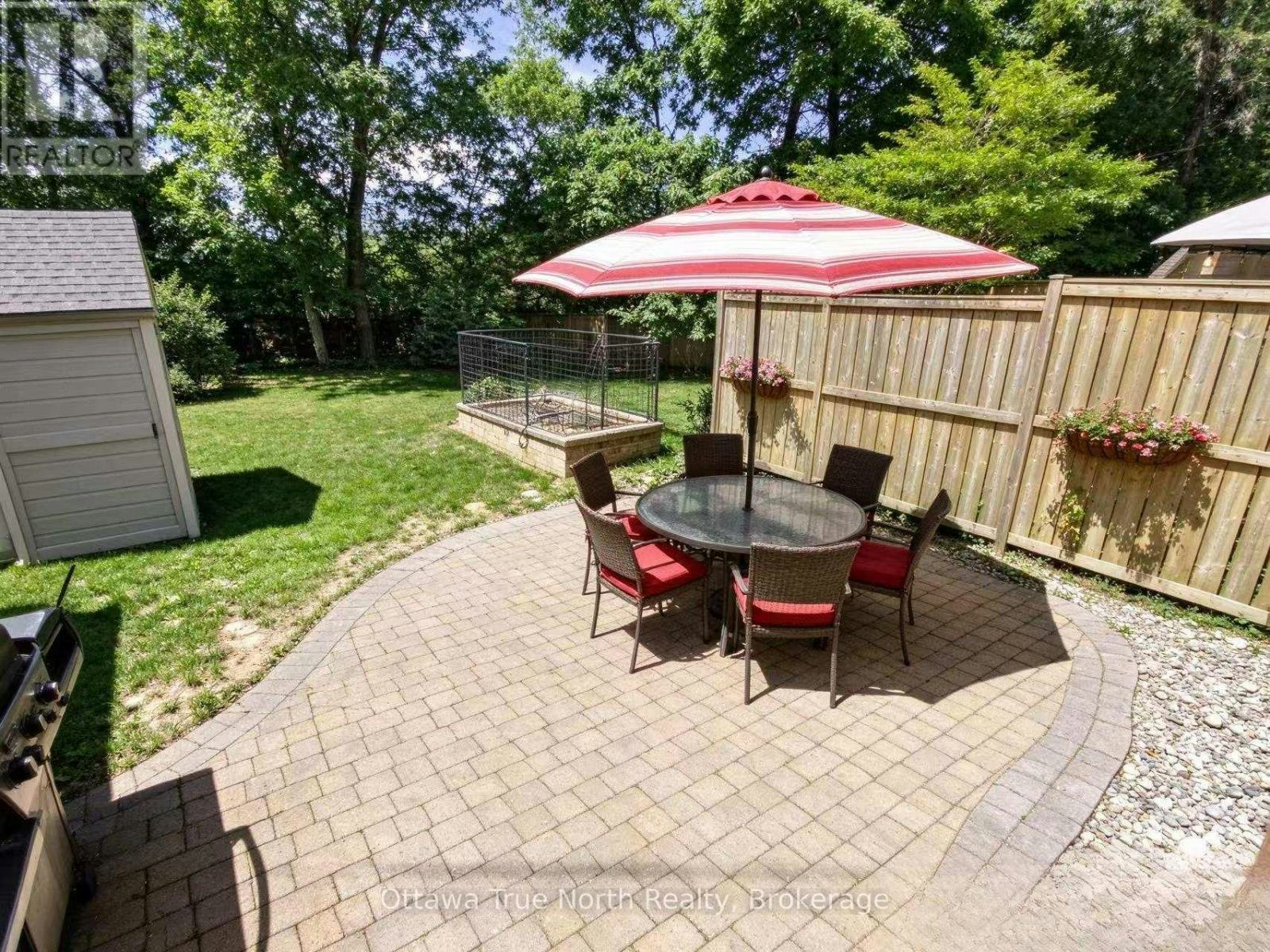 437 Celtic Ridge Crescent, Ottawa, ON, K2W 0B1 - 16
