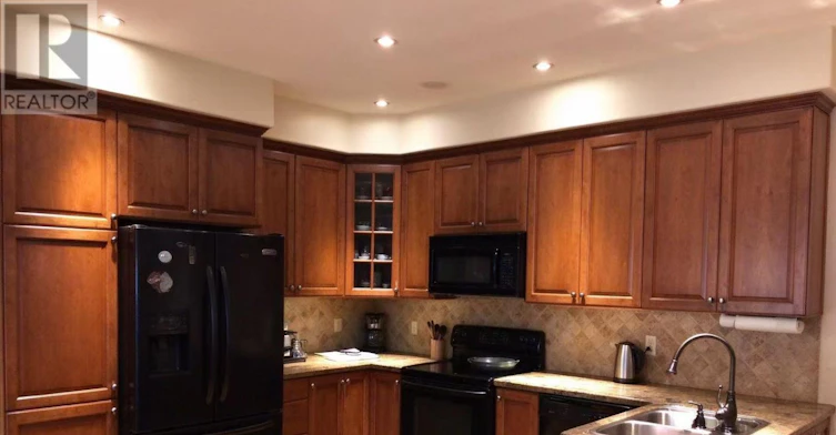 437 Celtic Ridge Crescent, Ottawa, ON, K2W 0B1 - 5