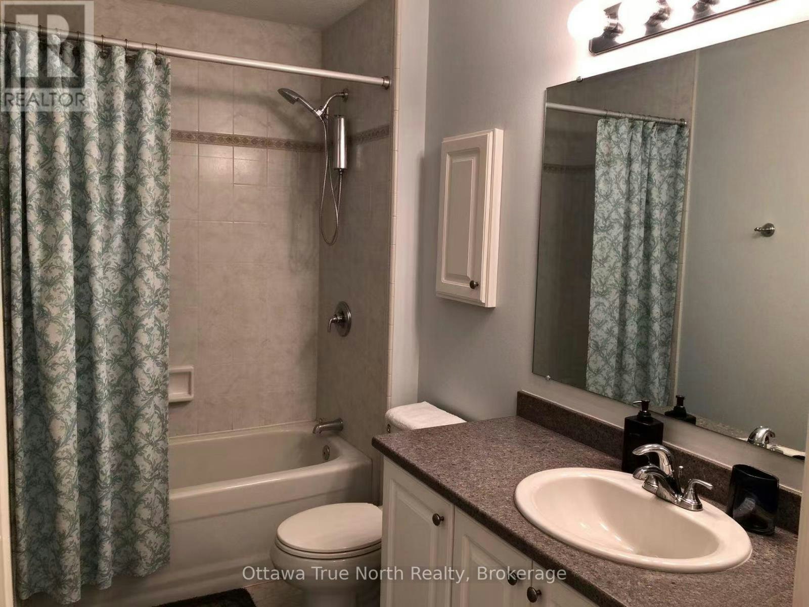 437 Celtic Ridge Crescent, Ottawa, ON, K2W 0B1 - 11