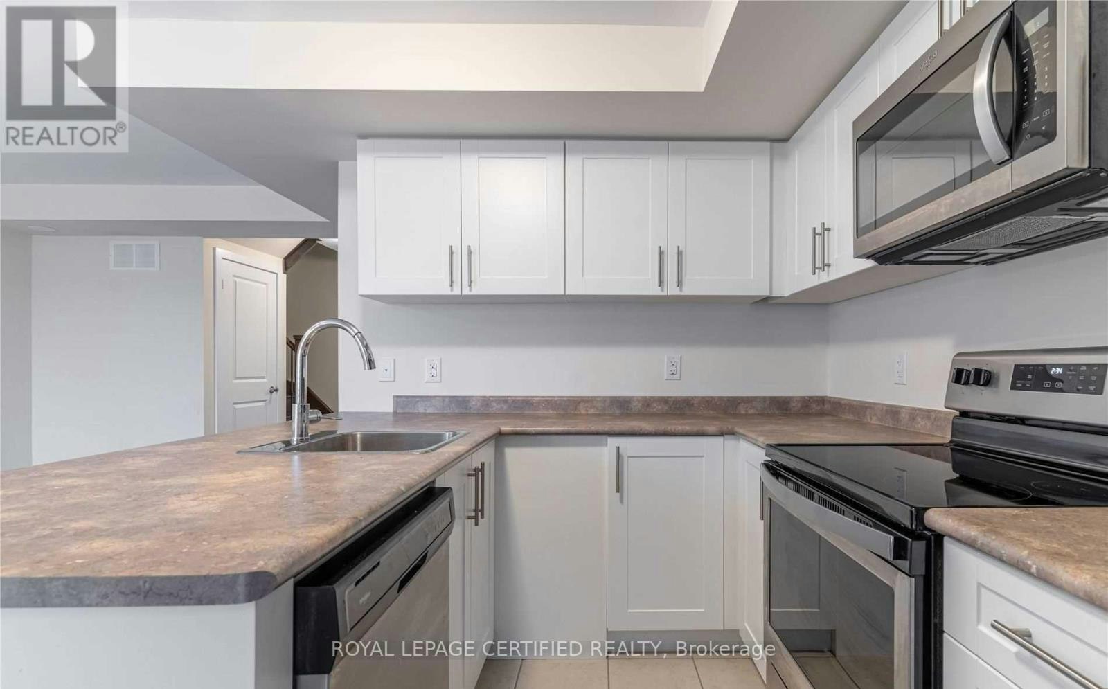 2325-20 Westmeath Lane, Markham, ON, L6B 1N5 - 7