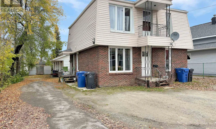 27 Stewart Avenue