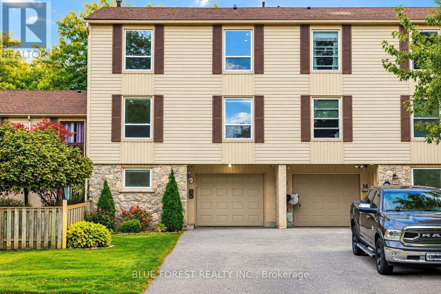8-12 Mcmaster Crescent, London, ON, N6K 1N4