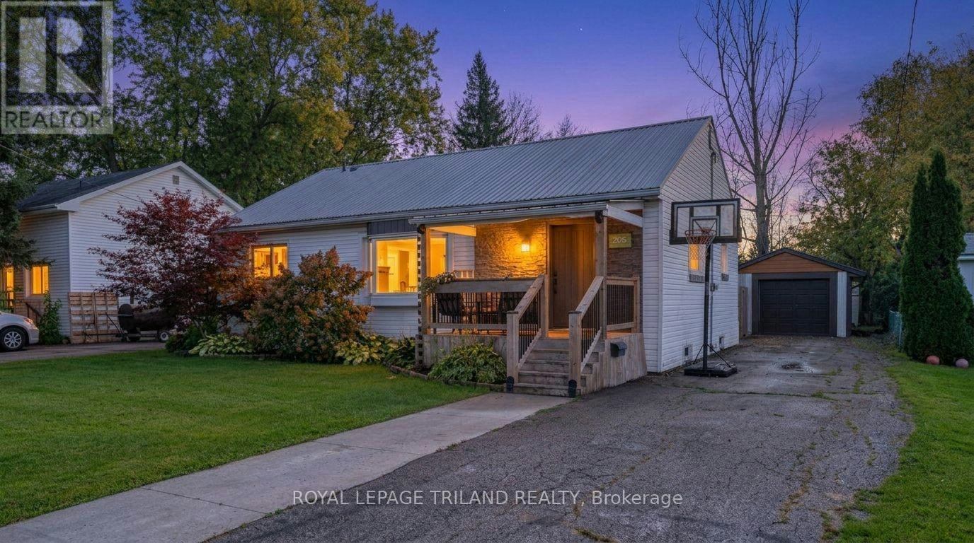 205 Erie Street, St. Thomas, ON, N5R 2N7