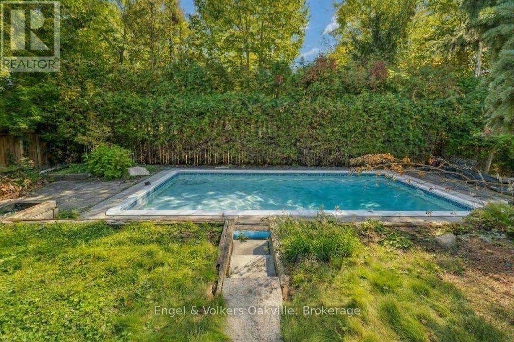86 Selgrove Crescent, Oakville, ON, L6L 1L3 - 45