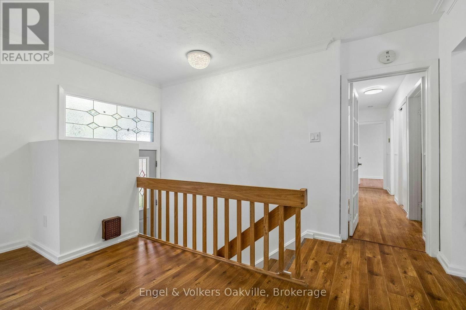 86 Selgrove Crescent, Oakville, ON, L6L 1L3 - 5