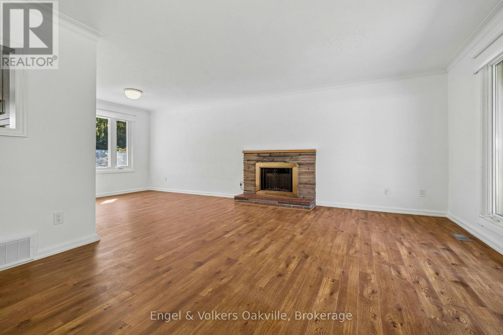 86 Selgrove Crescent, Oakville, ON, L6L 1L3 - 14