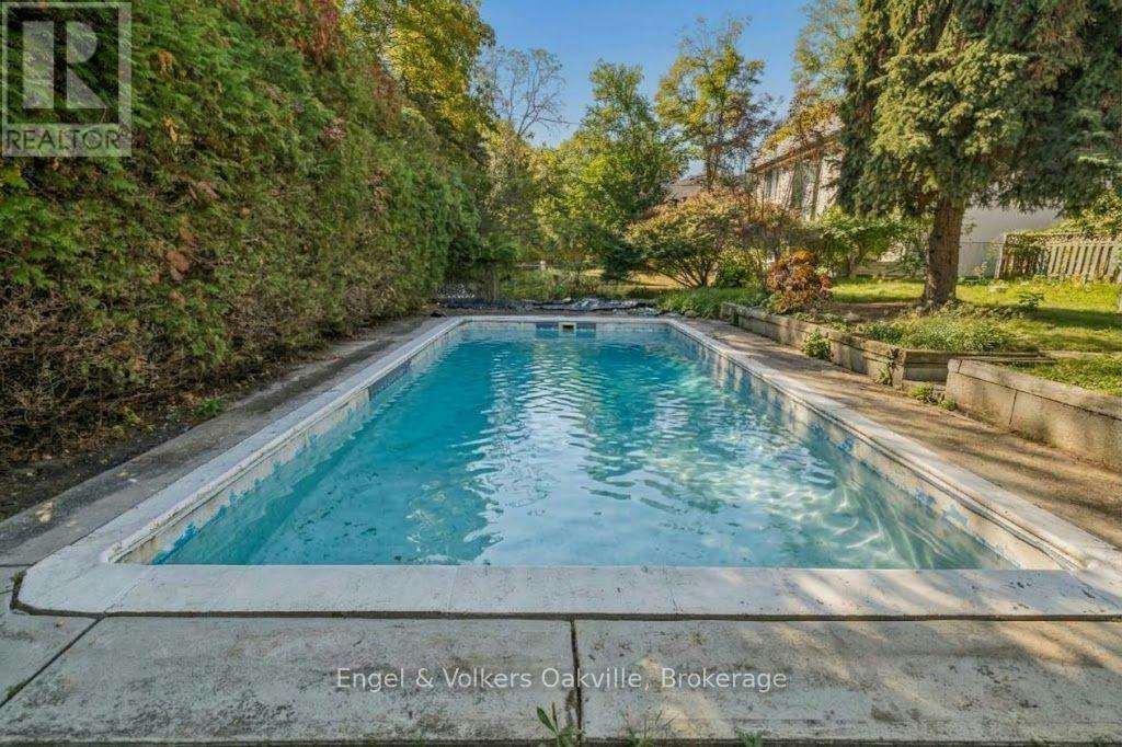 86 Selgrove Crescent, Oakville, ON, L6L 1L3 - 44