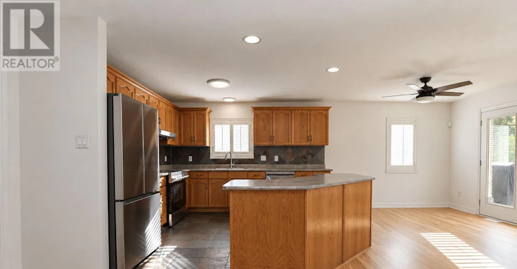 16 Donato Way, Wasaga Beach, ON, L1P 0G1 - 7